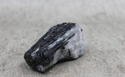 Black Tourmaline in Quartz Specimen Healing Crystal - 165g 50MM