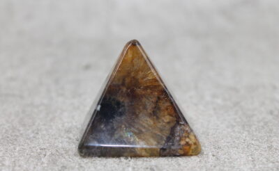 Blue John Witch's Miller Vein Pyramid - 99g 50MM
