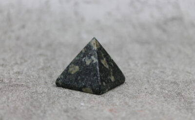 Preseli Bluestone Pyramid (SMALL)