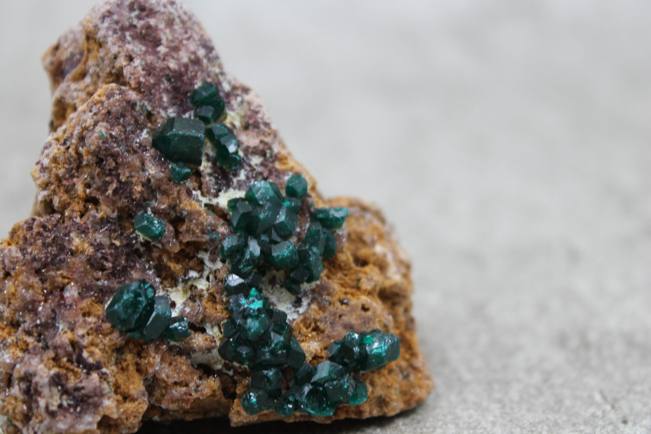 Dioptase Cluster Specimen Healing Crystal - 132g 70MM - Image 3